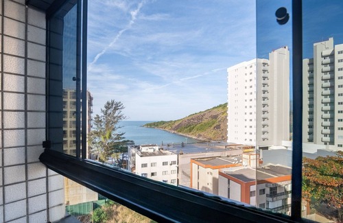 Praia do Morro Apartamento | Comfort and Sophistication Just Steps From Praia do Morro - DBH