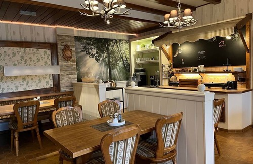 Echternacherbruck Cama Y Desayuno | Confort Balcón Habitación 1, Du./ WC - A Golfst��bchen