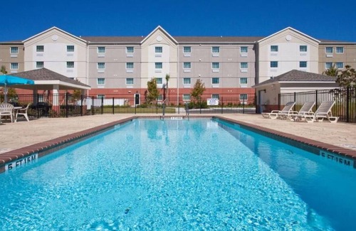Okatie Casa | Comfort & Convenience! 4 Relaxing Rooms w/ Kitchen, Close to Berkley Place Park