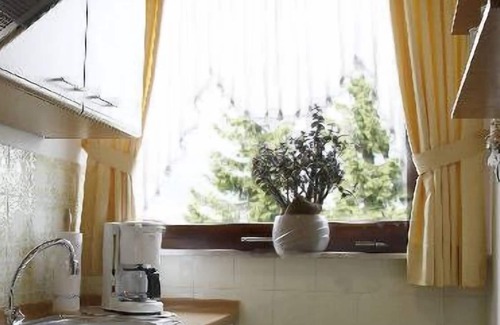 Altastenberg Apartamento | Casa de vacaciones confortablemente amueblada (80 m2) en las inmediaciones del bosque