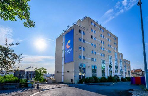 Louis Bertrand-Mirabeau-Semard Hotel | Comfort Hotel Paris Porte d'Ivry