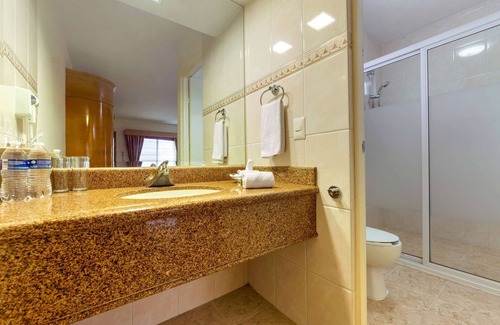 San Nicolás de los Garza Hotel | Comfort Inn Monterrey Norte