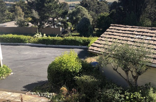 Rancho Rio Vista Apartamento | COMFORT IN CARMEL WITH VIEWS OF VALLEY AND MOUNTAINS
