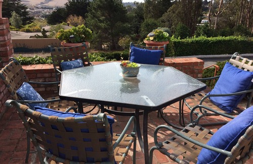 Rancho Rio Vista Apartamento | COMFORT IN CARMEL WITH VIEWS OF VALLEY AND MOUNTAINS
