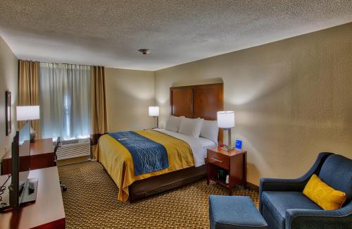 Mitchell Hotel | Comfort Inn Edwardsville - St Louis