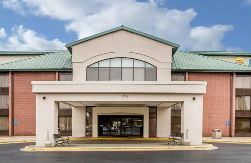 Matthews Hotel | Comfort Inn Matthews / Charlotte
