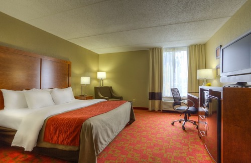 Matthews Hotel | Comfort Inn Matthews / Charlotte