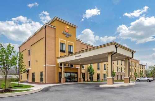 Carlisle Hotel | Comfort Inn PA Turnpike - I-81