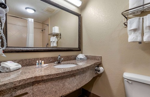 Fort Walton Beach Hotel | Comfort Inn & Suites Fort Walton Beach - Destin West