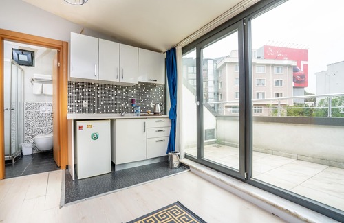 Atasehir Apartamento | COMFORT INN SUITE