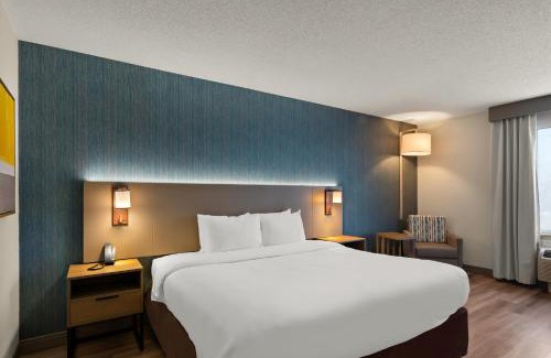 Ashland Hotel | Comfort Inn & Suites Ashland - Richmond North