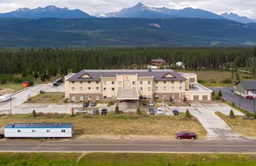 Valemount Hotel | Comfort Inn & Suites
