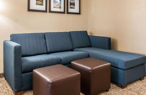 Mount Sterling Hotel | Comfort Inn & Suites Mount Sterling