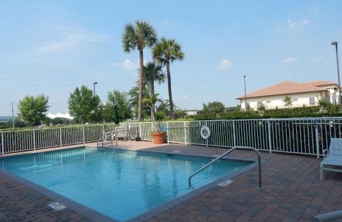 Tavares Hotel | Comfort Inn & Suites Tavares North
