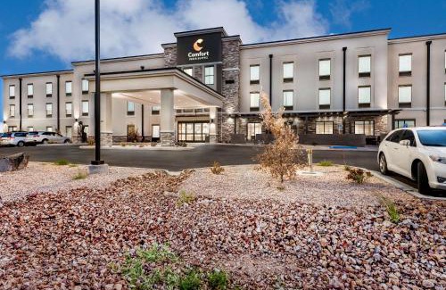 Hurricane Hotel | Comfort Inn & Suites Zion Park Area