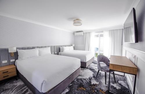 Fairy Meadow Hotel | Comfort Inn Towradgi Beach