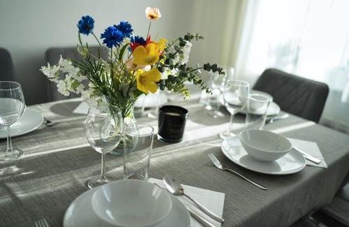 Market Harborough Apartamento | Comfort Lettings - 4 bedroom, 8 Beds & 2 Free Parking, Garden, Family and Workers Friendly