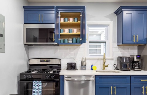 New Rochelle Apartamento | Comfort Meets Style 3-bedroom apartment with WiFi and Parking Close to NYC