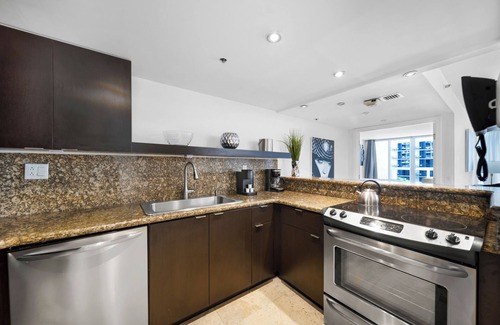Downtown Miami Apartamento | Comfort, Space and Perfect Sunset