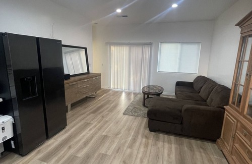 Monrovia Casa | Comfort Stay In Monrovia-Explore