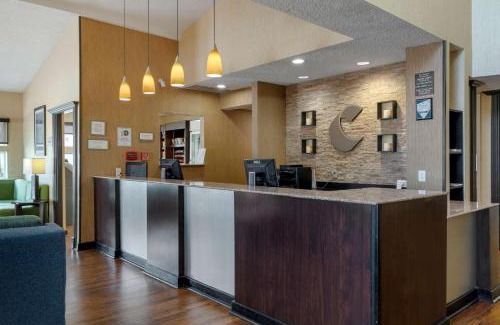 Irving Hotel | Comfort Suites DFW Airport