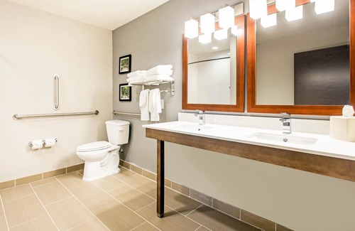 North Charleston Hotel | Comfort Suites North Charleston - Ashley Phosphate