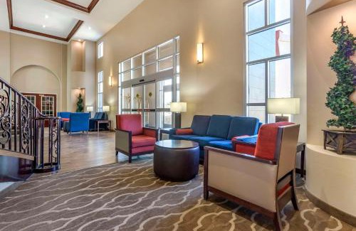 Tempe Hotel | Comfort Suites Phoenix Airport