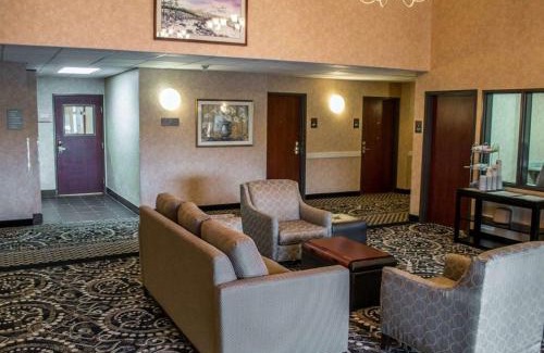 Far Southwest Hotel | Comfort Suites Portland Southwest