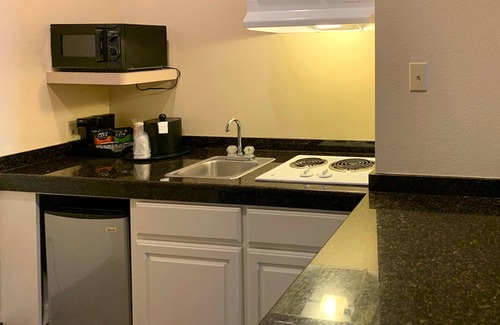 College Station Hotel | Comfort Suites Texas Ave.