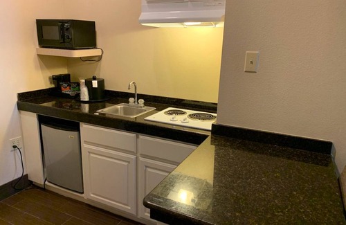 College Station Hotel | Comfort Suites Texas Ave.