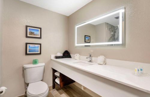 Jacksonville Hotel | Comfort Suites West Jacksonville