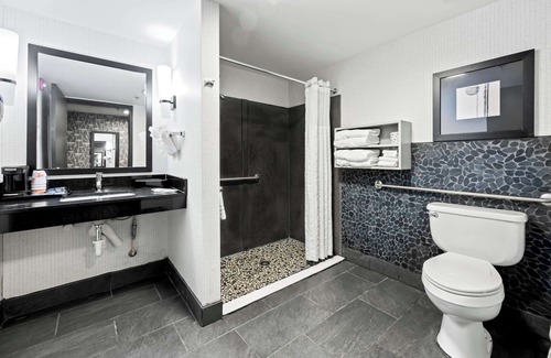 Williamsburg Hotel | Comfort Suites Williamsburg Historic Area