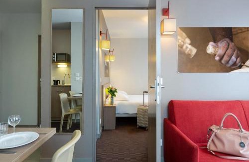 Annemasse Hotel | Comfort Triple Room near Geneva