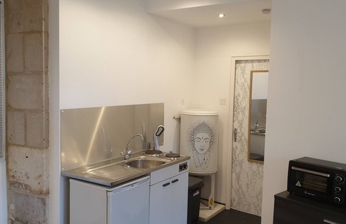 Chasseneuil-du-Poitou Apartamento | Estudio Confortable a 3 Minutos del Futuroscope – Ideal para 5 Personas con Wi-Fi y Aparcamiento