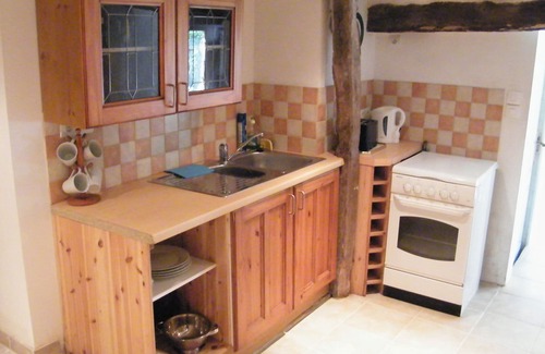 Coeur-de-Causse Apartamento | Cómodo 1 Dormitorio Casa rural en 66 Acres Home + Golf + piscina + El acampar + Móvil
