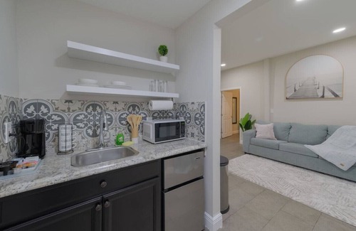 Azalea Park Apartamento | Comfortable 1 bedroom home