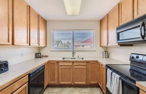 Broomfield Villa | Comfortable 2 BDR / 2 BA Condo in Golf Community
