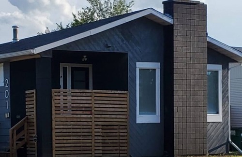 Saskatoon Casa | Comfortable 2-Bed Basement Suite | Easy Airport & City Access