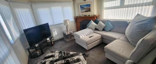 Rhuddlan Casa | Comfortable 2 Bedroom Caravan - Close to Castle