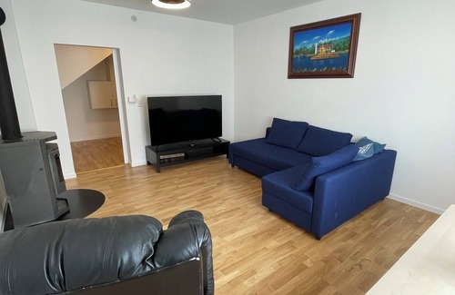 Stuttgart Apartamento | Comfortable 2-bedroom apartment with WiFi in Lovely Plieningen!