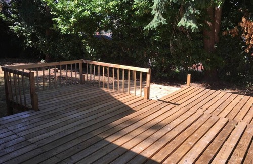 Brighton Casa | Comfortable 2 BR unit blocks from light Rail Train