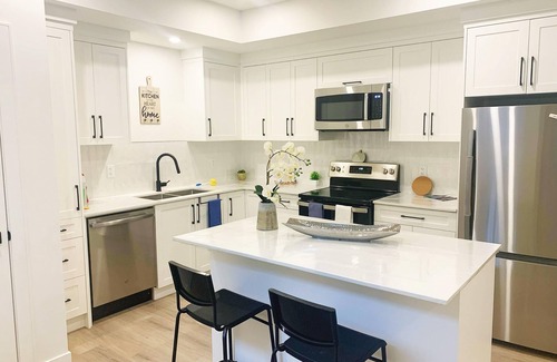 Willoughby Casa | Comfortable 2BR-Quiet Neighborhood-5mins to Langley Events-Extended Stays Ready