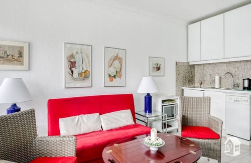 Niendorf Apartamento | Comfortable 2-room apartment near the subway in a quiet location