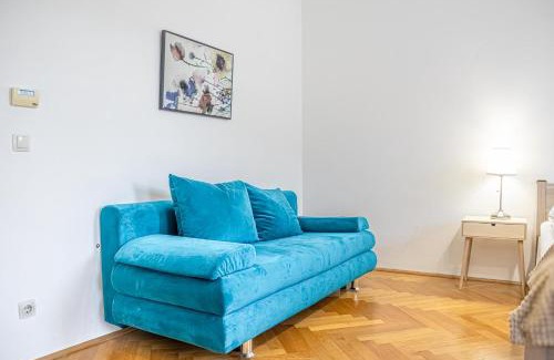Neulerchenfeld Apartamento | Comfortable 2BR Apt, Near Wiener Stadthalle