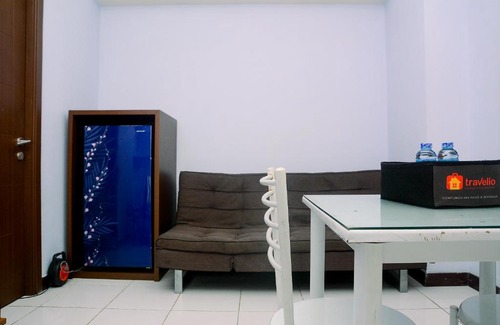 Bekasi Timur Apartamento | Comfortable 2BR Lagoon Resort Apartment By Travelio