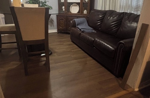 Ruston Apartamento | Comfortable 2BR Retreat in Ruston Perfect for Game Days”
