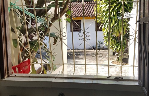 Itaparica Casa | Comfortable 3/4 bedroom house with patio, 100 m from the beach