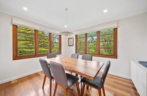 Narrabundah Casa | Comfortable 3-Bed Haven Near Canberra Attractions