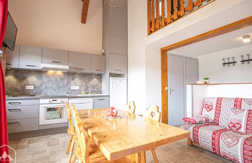 Aussois Apartamento | Cómodo Apartamento 3 Piezas, 6 Pers., Balcón, Parking, Wi-Fi