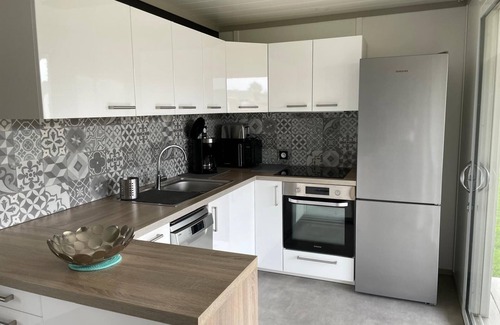 Arzal Chalet De Esquí | Comfortable 6-person, 3-bedroom chalet close to the Megaliths and beaches